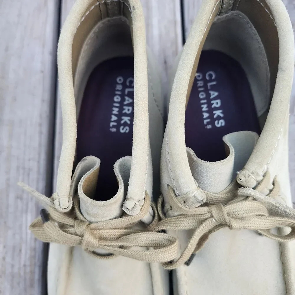 Clarks Originals Men's Wallabee Suede Comfort Oxfords Size 11M Tan Rubber Sole